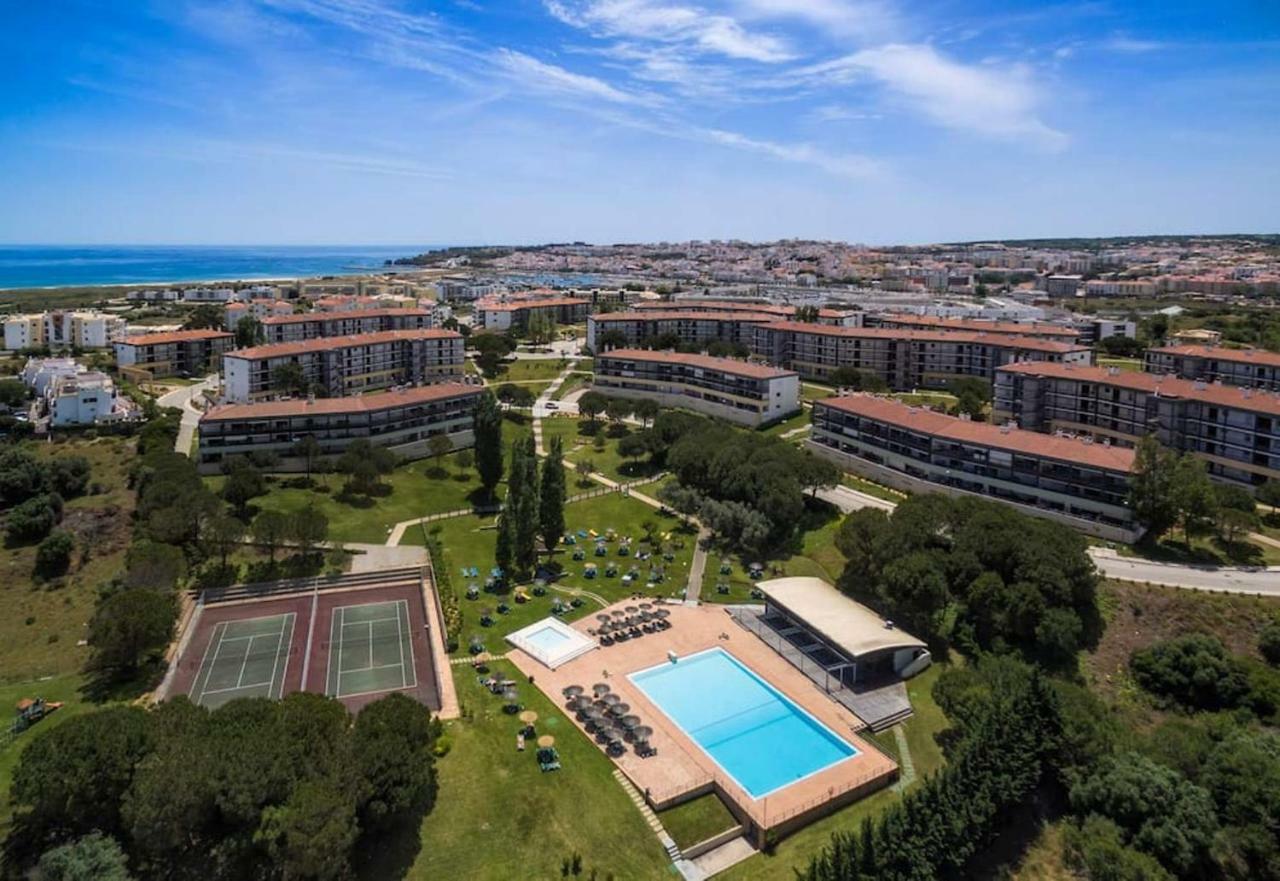T1 Marina Park Vista Mar Apartment Лагос Екстериор снимка