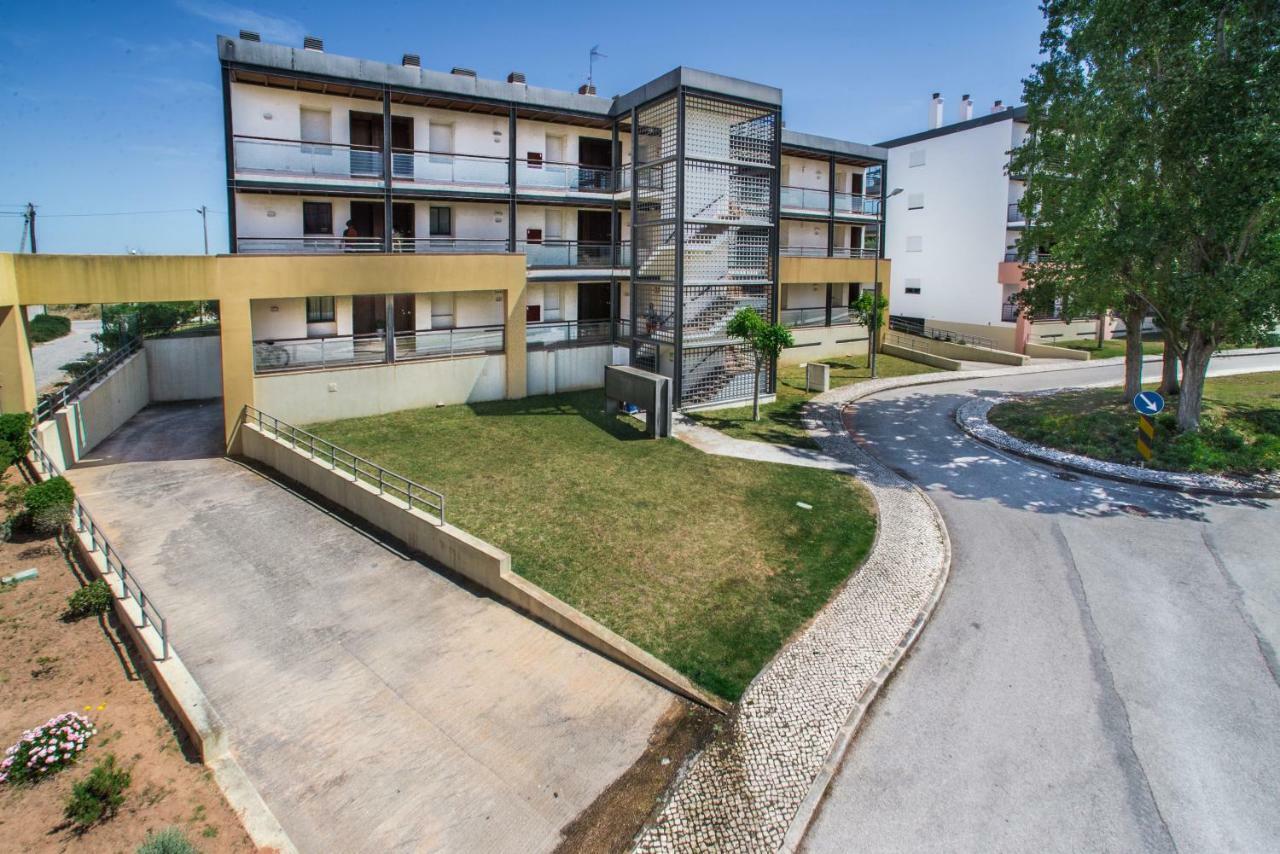 T1 Marina Park Vista Mar Apartment Лагос Екстериор снимка